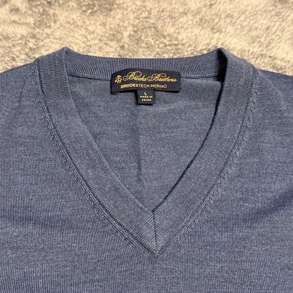 Brooks‎ Brothers Mens V Neck Sweater Merino Wool Blue Size L Long Sleeve - Picture 3 of 7